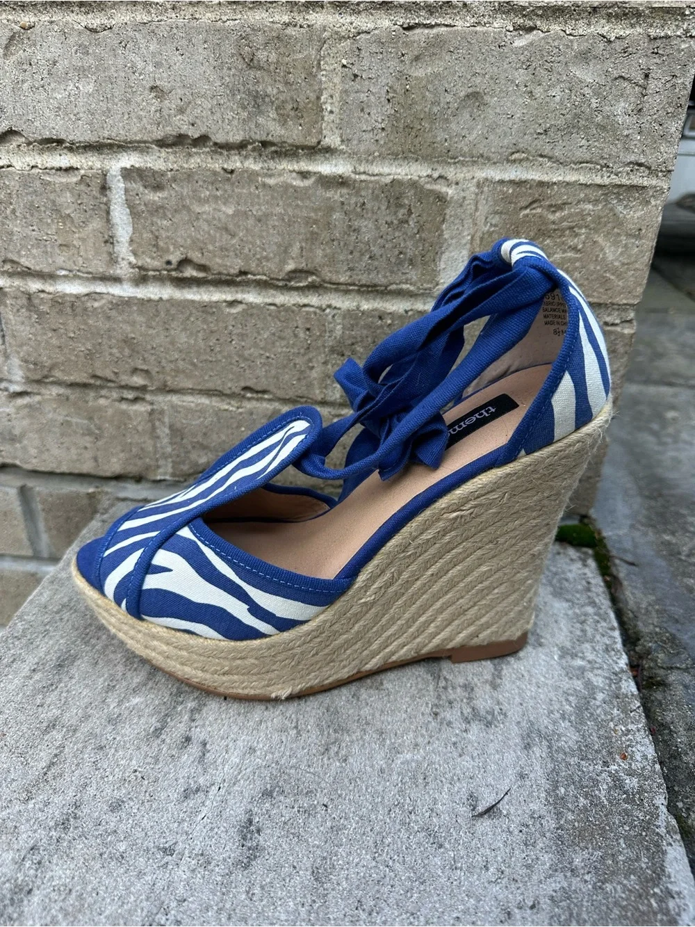 Theme Wedges